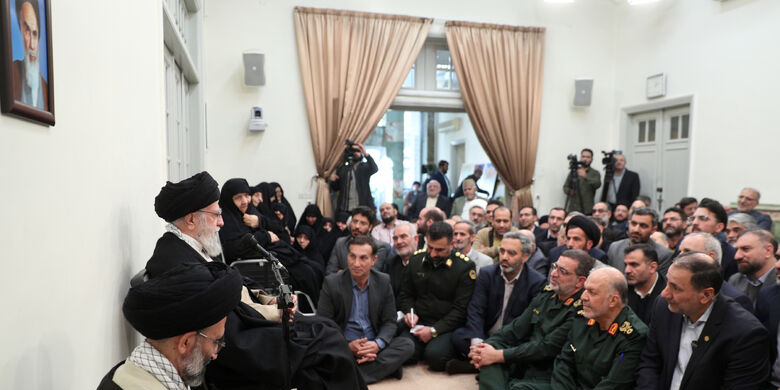 دیدار دست‌اندرکاران برگزاری کنگره شهدای کاشان