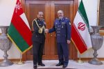 دیدار وزیر دفاع ایران با رئیس ستاد کل نیرو‌های مسلح عمان