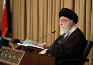 پخش زنده محفل انس با قرآن با حضور رهبری از شبکه قرآن