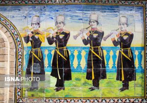 ماجرای تغییر شکل سرباز نوازنده در کاخ گلستان