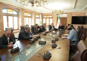 نشست صمیمی رئیس جمهور با اعضای مجمع نمایندگان آذربایجان غربی