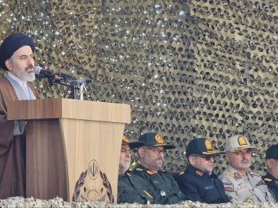 ارتش یکی از ارکان و محور‌های مهم نظام جمهوری اسلامی است