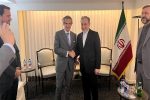 گروسی با عراقچی دیدار کرد