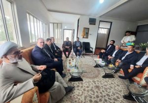 حضور حجت الاسلام میرزائی در جمع سرمایه گذاران شهرستان شاهین دژ