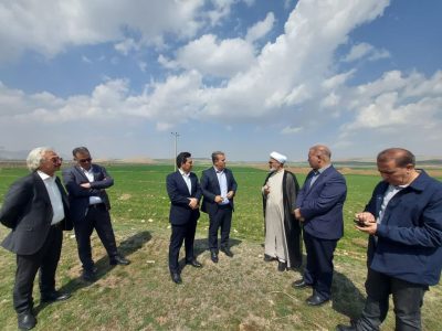 بازدید حجت الاسلام میرزائی از محل های پیشنهادی جهت سرمایه گذاری در شهرستان شاهین دژ
