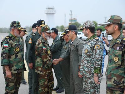 بازدید فرمانده کل ارتش از پایگاه وحدتی دزفول