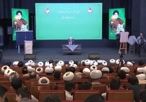 برگزاری آیین نکوداشت آیت الله قریشی در ارومیه