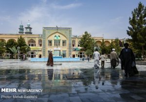 قرنی درخشان از عقلانیت و معنویت