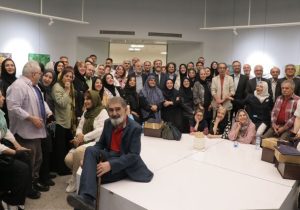 جشن تولد غیردولتی برای رادیو