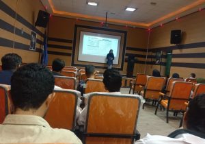برگزاری کلاس آموزشی «اصول انتقال و تزریق خون و فرآورده‌های خونی (هموویژیولانس)» برای پرسنل بالینی بیمارستان