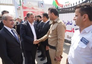 سفر استاندار آذربایجان غربی به عراق جهت رایزنی تسهیل ترددزائران اربعین