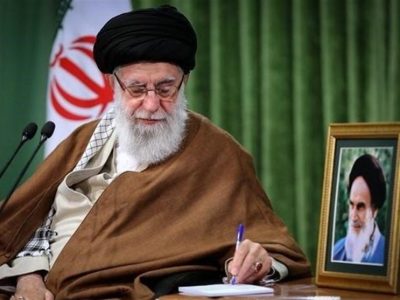 انتصاب آقایان احمدیان و شمخانی به نمایندگی رهبری در شورای دفاع