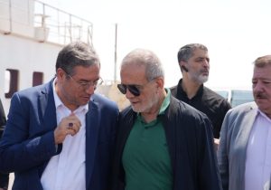 بازدید رئیس‌جمهور از دریاچه ارومیه