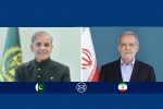 در پی وقوع سیل ویرانگر پاکستان به نخست وزیر این کشور