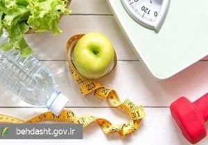 آیا بستن شکم با پلاستیک در حین ورزش موجب چربی‌سوزی می‌شود؟ پاسخ: خیر